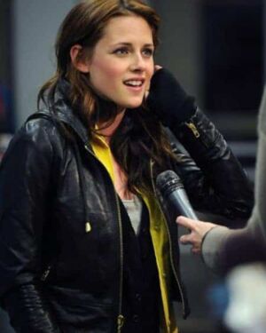 Adventureland Premiere Kristen Stewart jacket