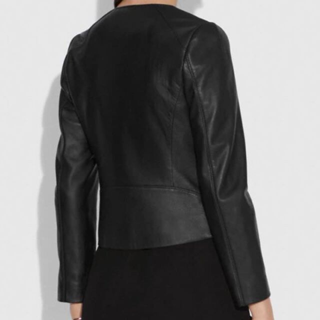 Good_Looking_Black_Divine_Leather_jacket_For_Women1.jpg